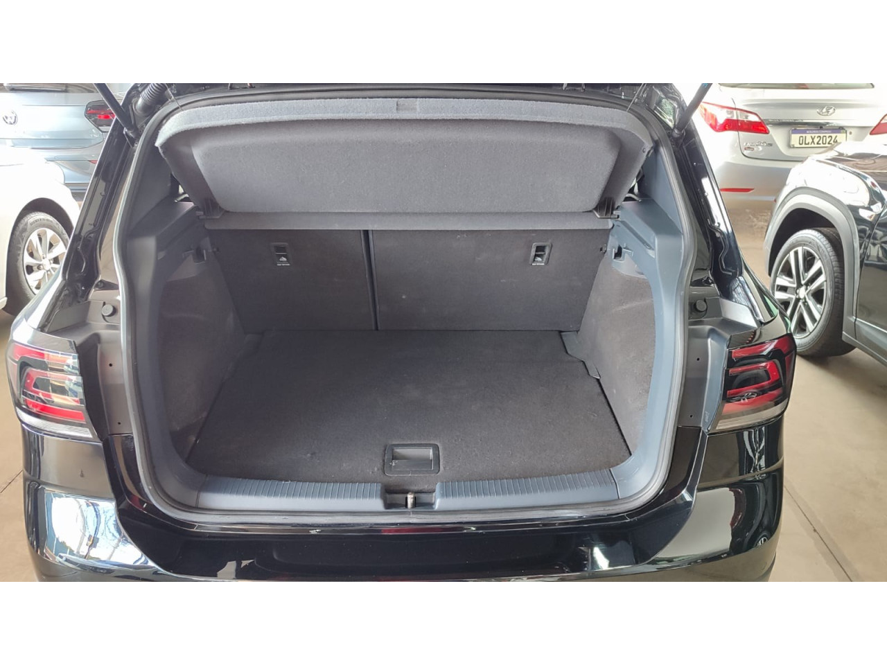 VOLKSWAGEN T-Cross 1.0 4P 200 TSI FLEX COMFORTLINE AUTOMÁTICO