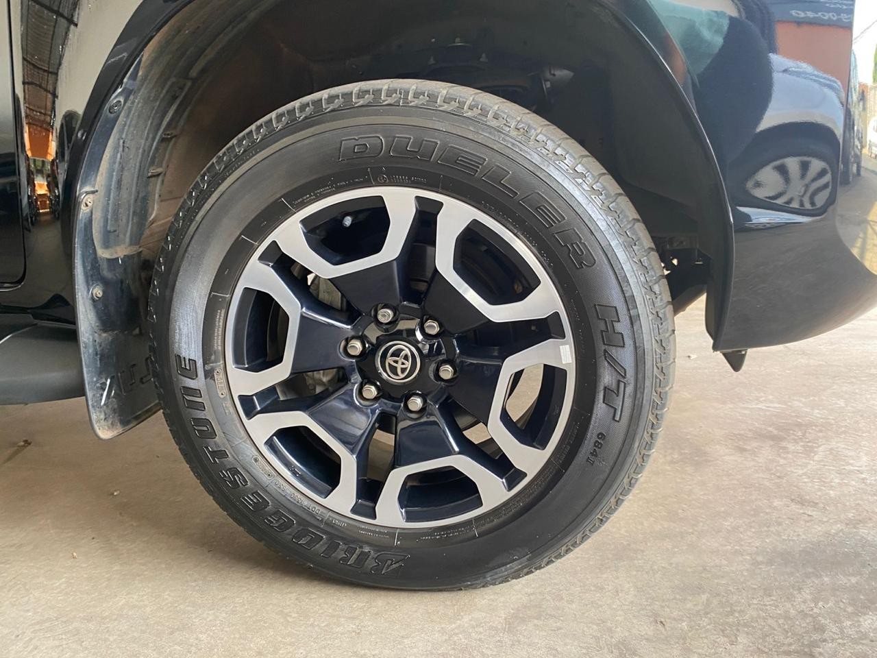 Hilux Caminhonete 2.8 16V SRV 4X4 DIESEL CABINE DUPLA AUTOMÁTICO