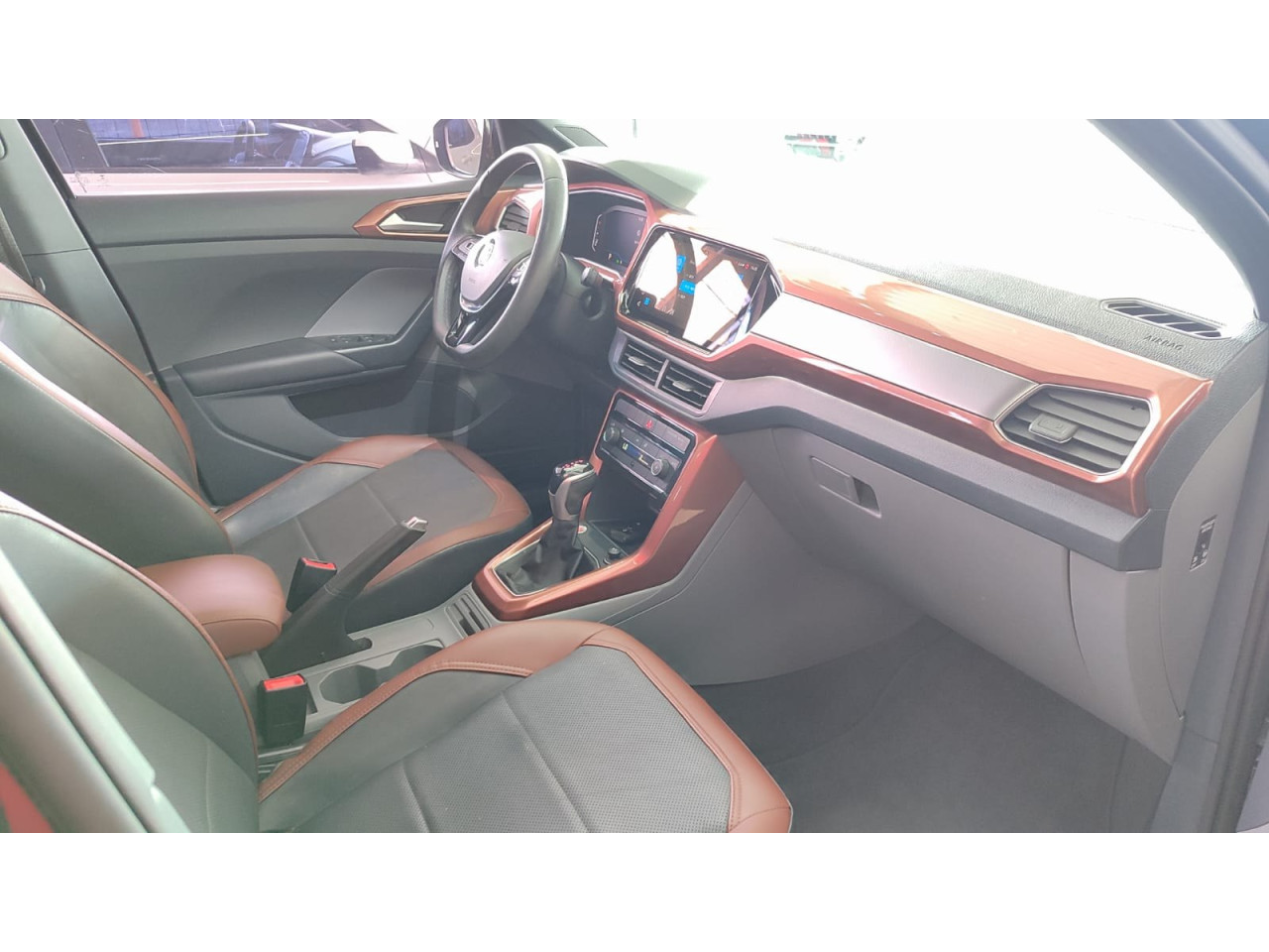 VOLKSWAGEN T-Cross 1.0 4P 200 TSI FLEX COMFORTLINE AUTOMÁTICO