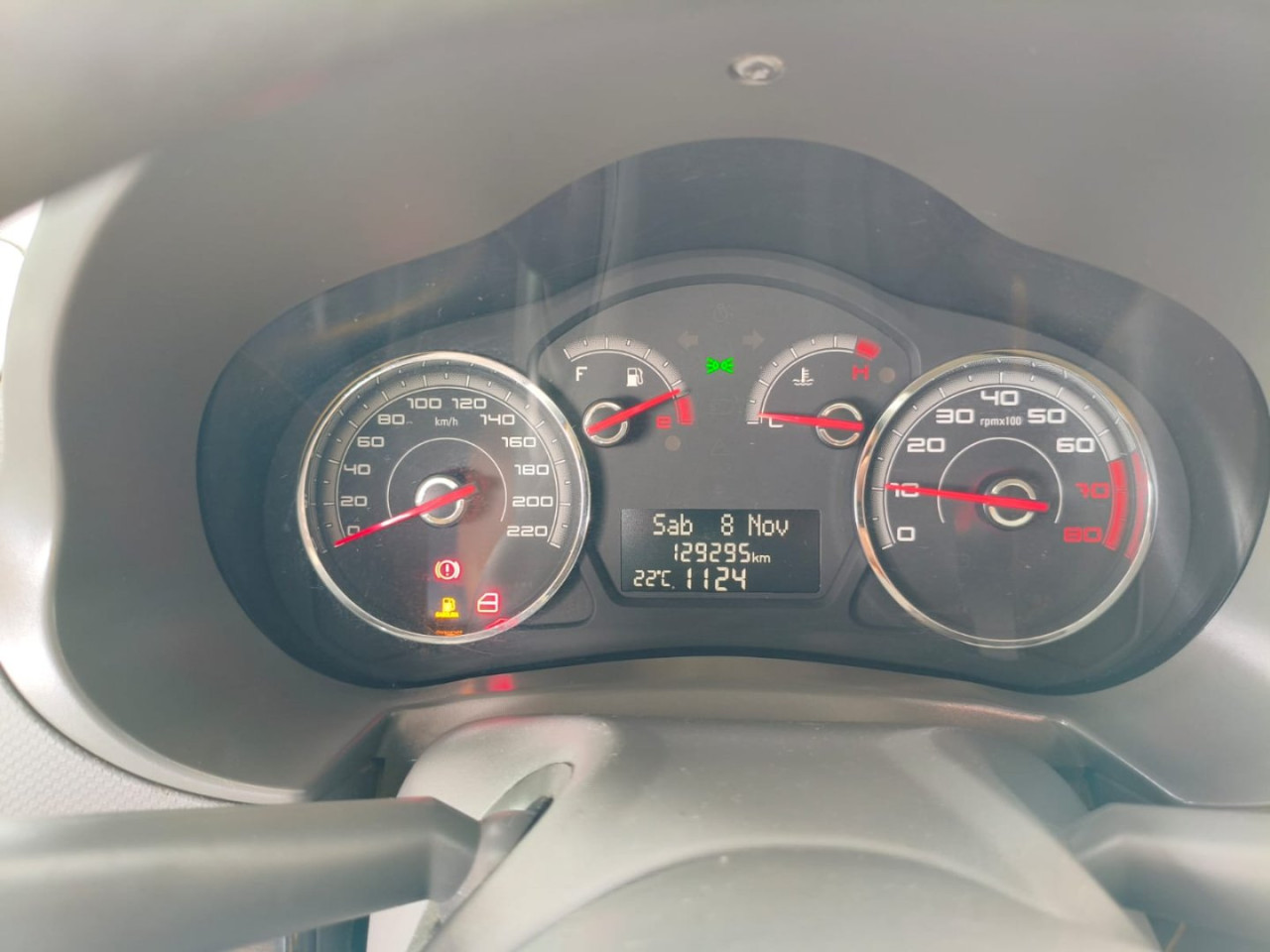 FIAT Grand Siena 1.6 16V 4P ESSENCE FLEX