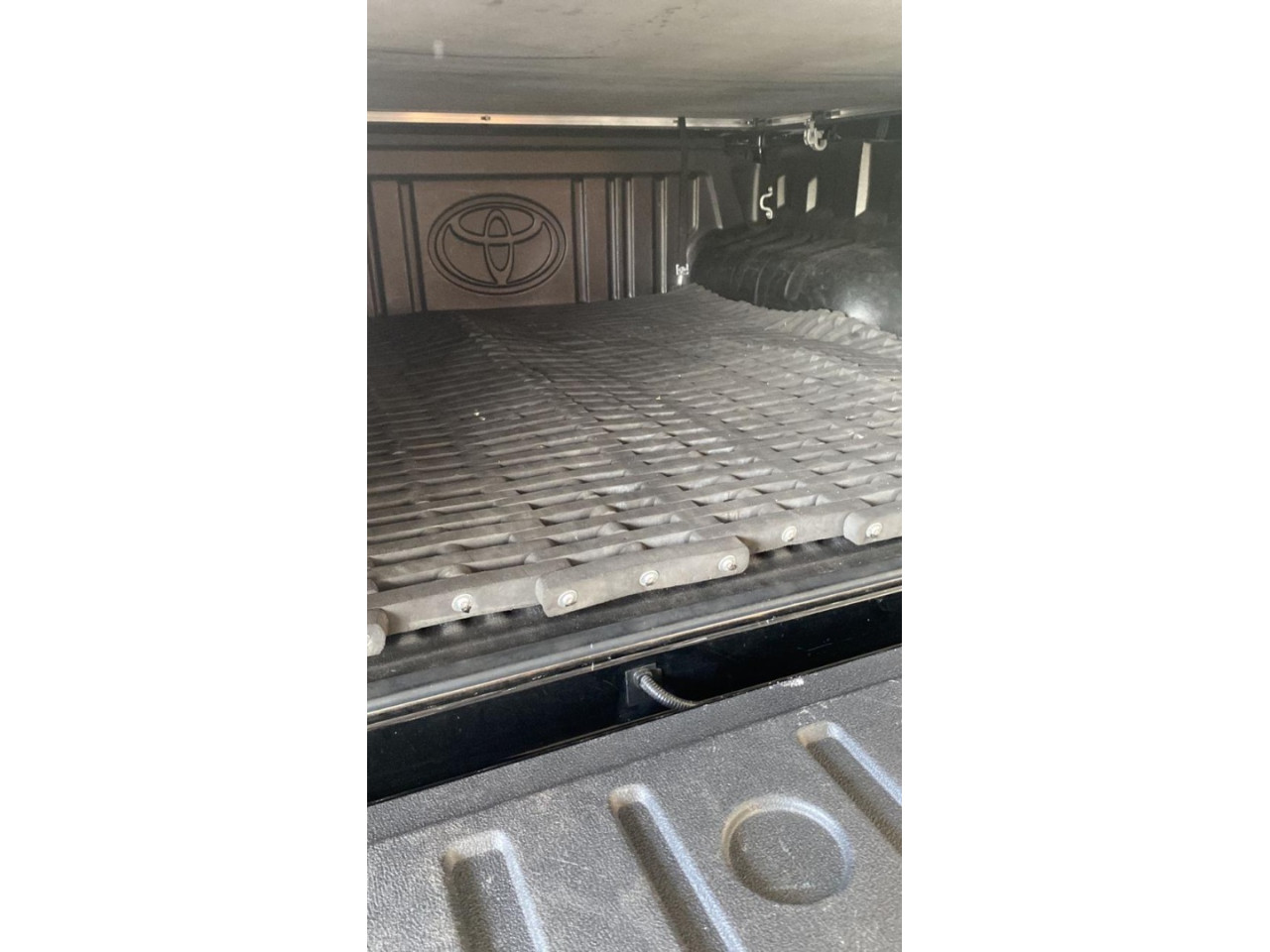 Hilux Caminhonete 2.8 16V SRV 4X4 DIESEL CABINE DUPLA AUTOMÁTICO