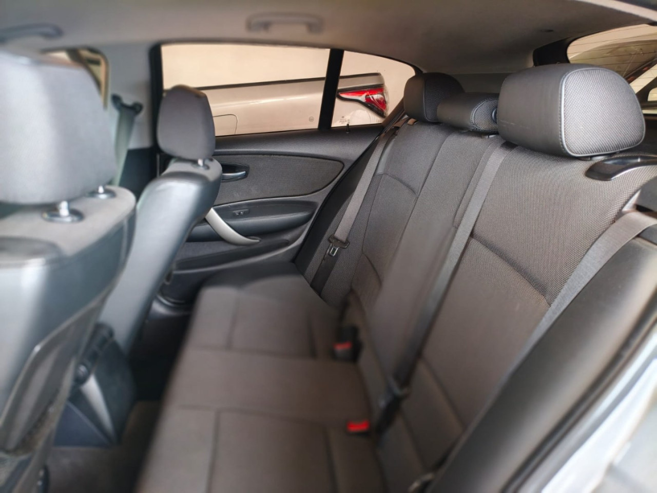 BMW 118I 1.8 16V 4P UE71 AUTOMÁTICO