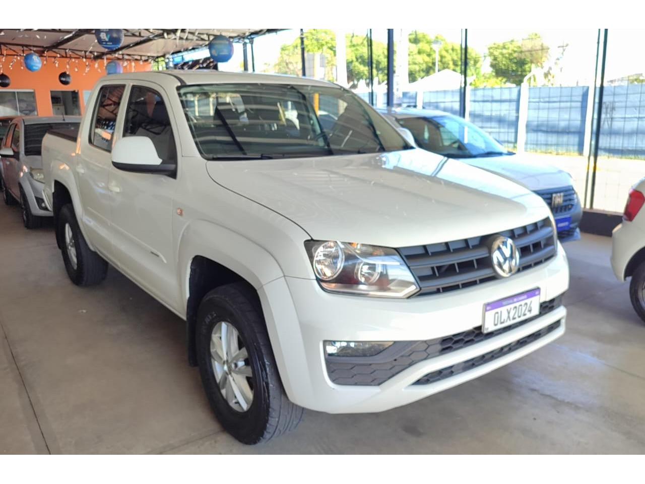Amarok 2.0 16V CABINE DUPLA  HIGHLINE 4X4 TURBO INTERCOOLER