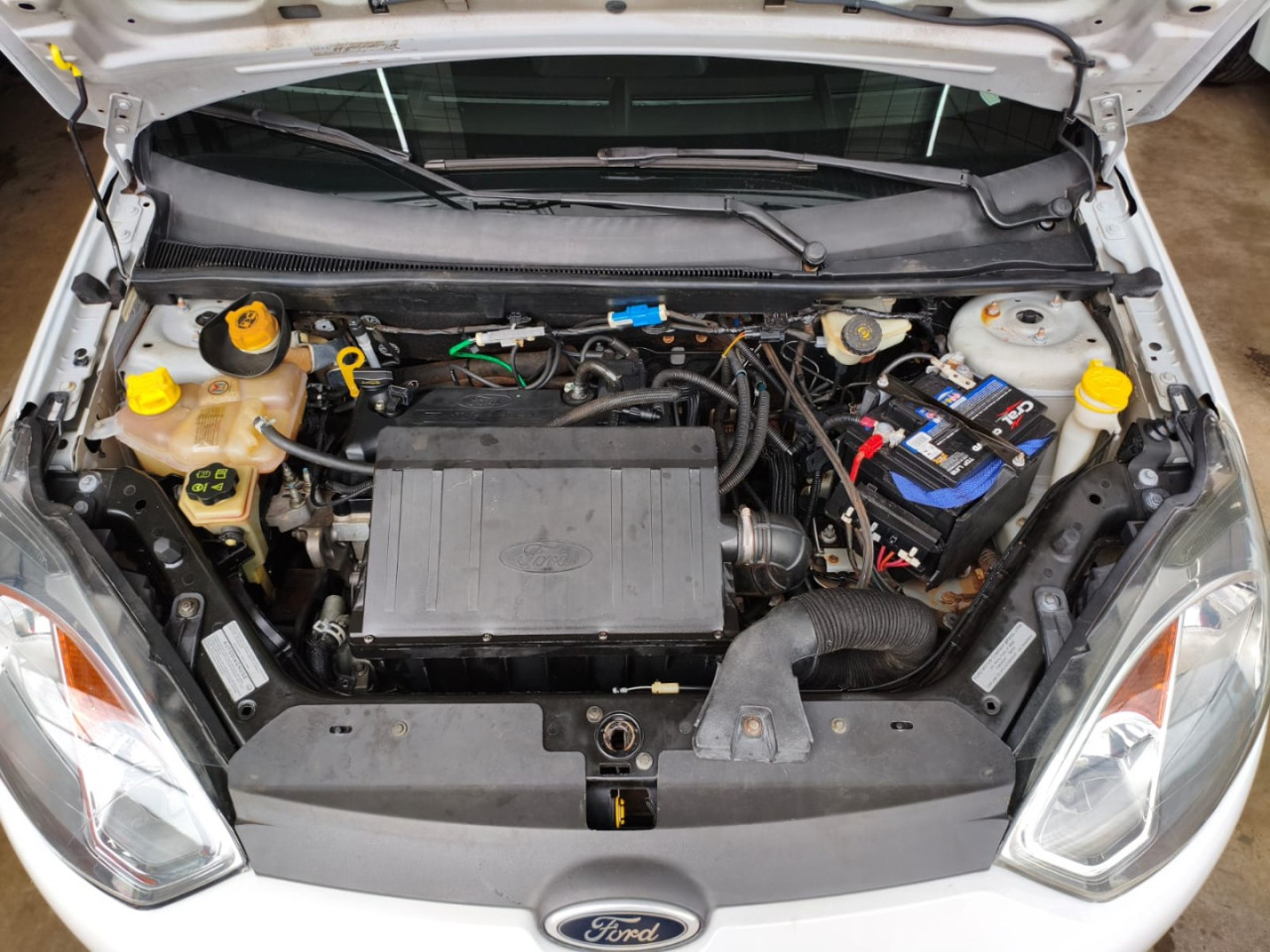 FORD Fiesta Sedan 1.6 4P SE FLEX