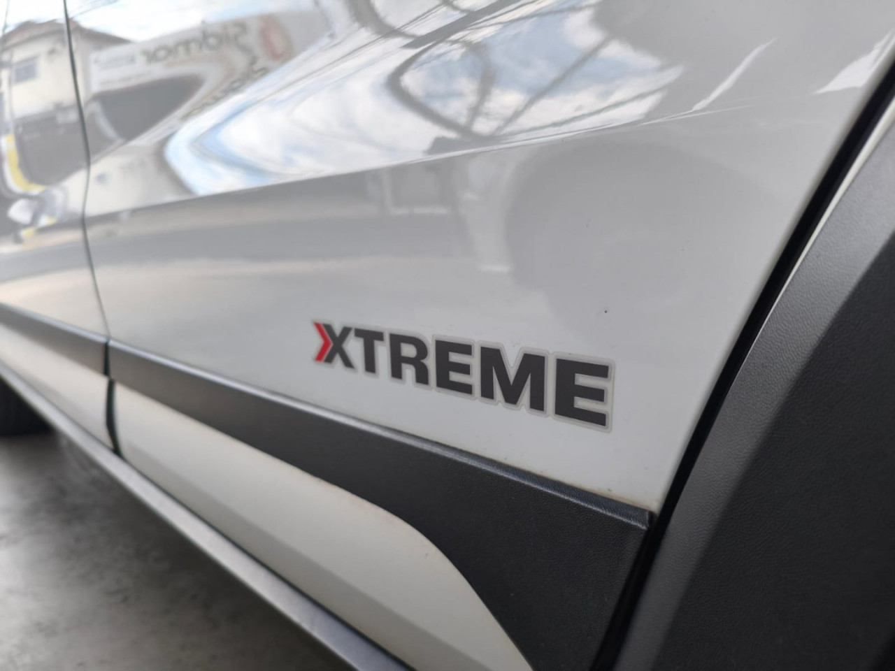 VOLKSWAGEN Fox 1.6 4P EXTREME FLEX