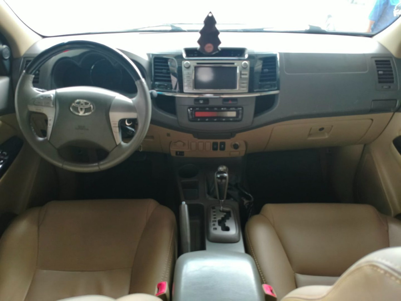 TOYOTA Hilux SW4 3.0 16V 4P SRV 4X4 7 LUGARES TURBO DIESEL AUTOMÁTICO