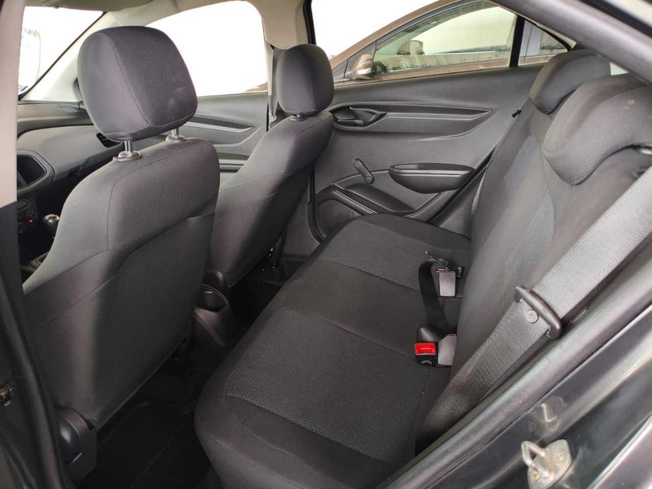 CHEVROLET Onix Hatch 1.0 4P FLEX JOY
