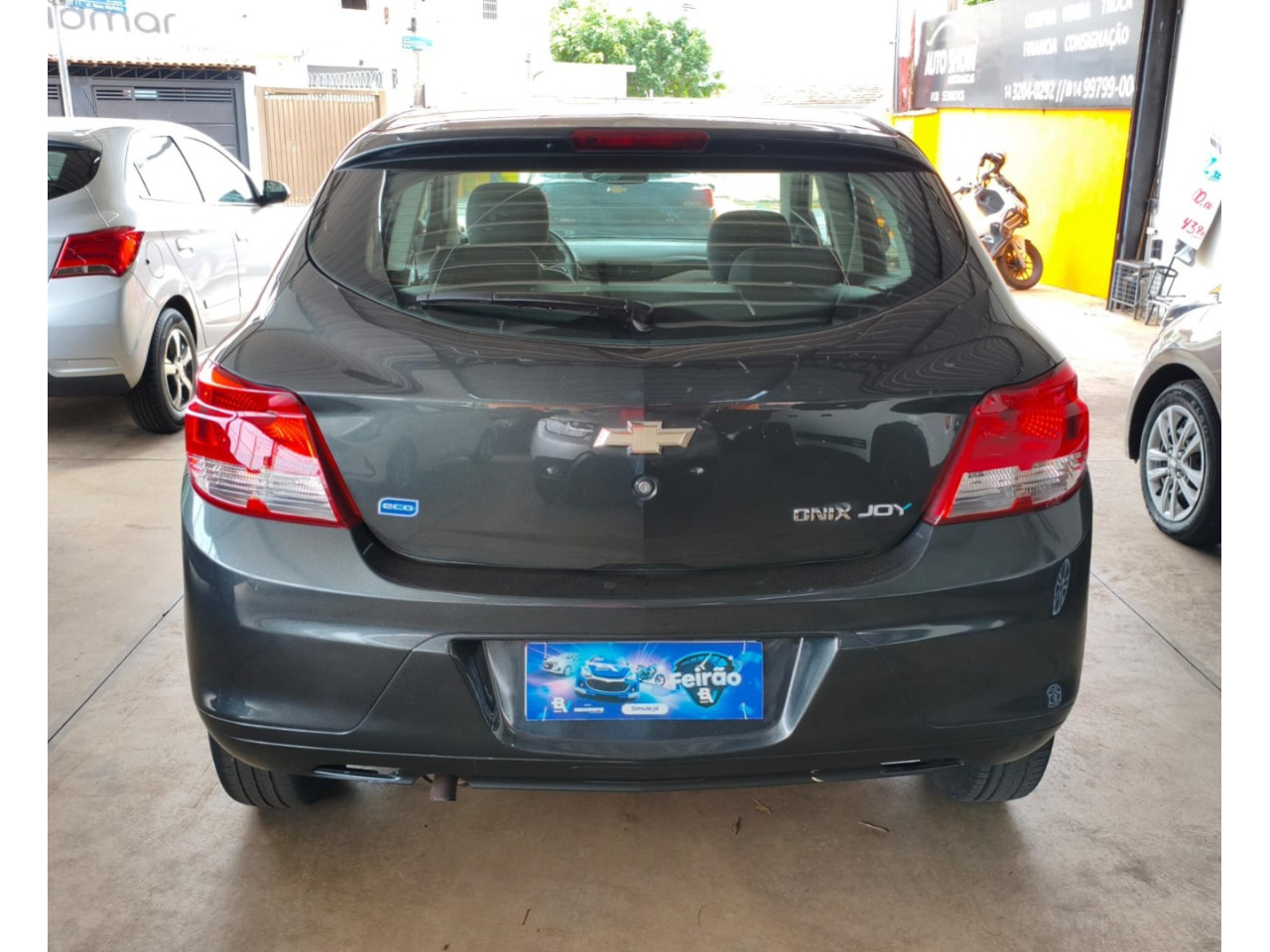 CHEVROLET Onix Hatch 1.0 4P FLEX JOY