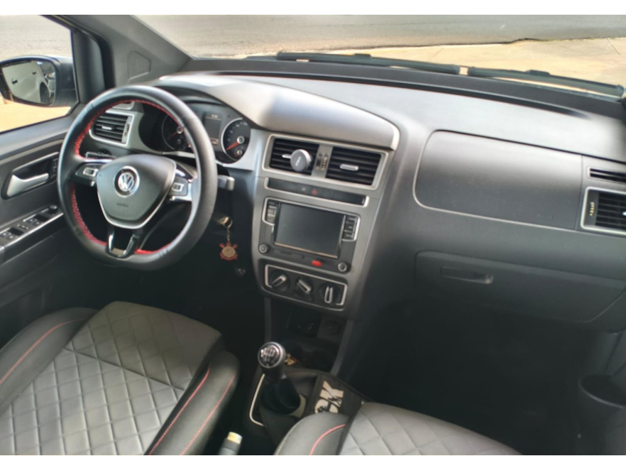 VOLKSWAGEN Fox 1.6 4P EXTREME FLEX