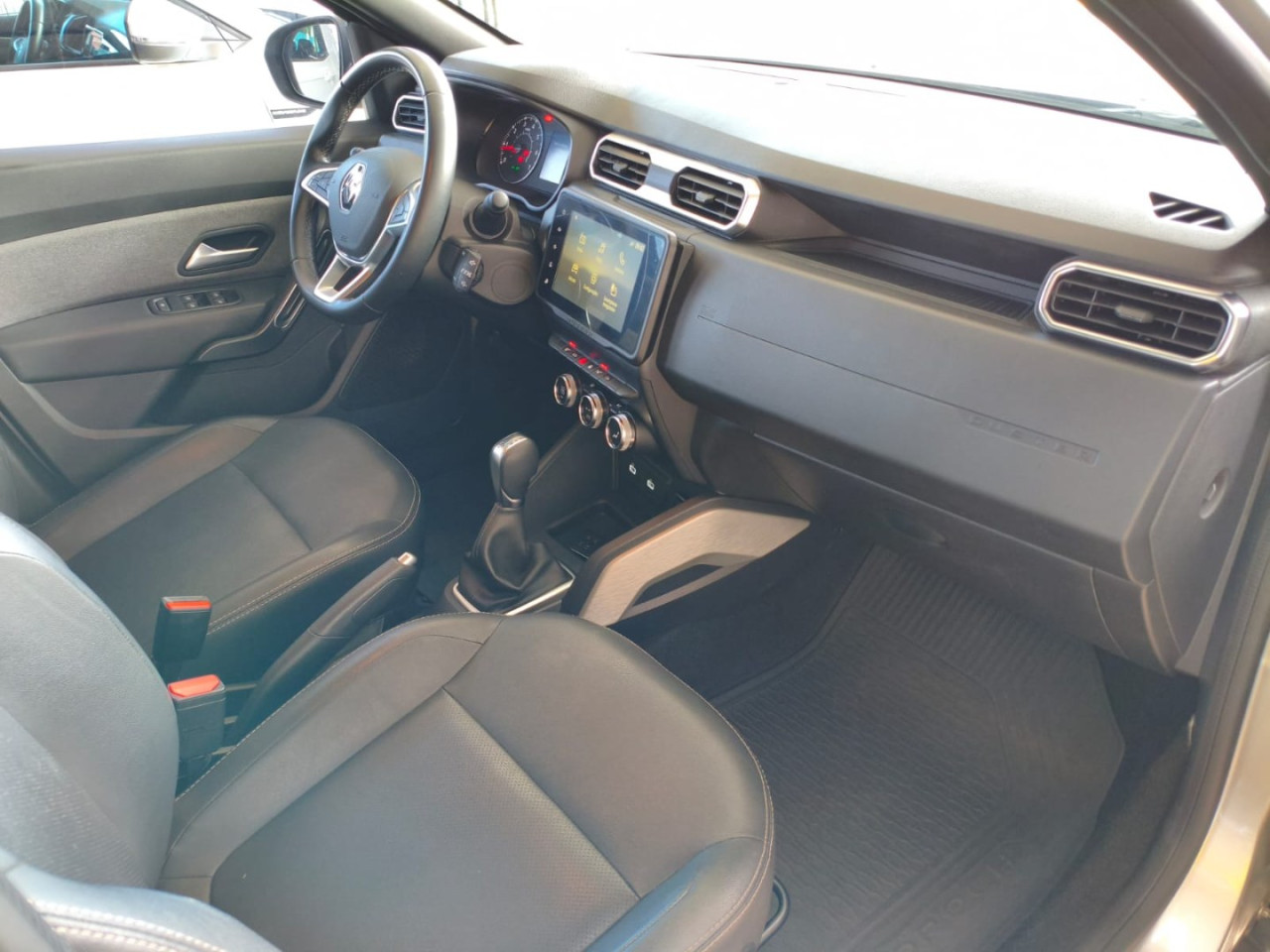 RENAULT Duster 1.6 16V 4P FLEX SCE ICONIC X-TRONIC AUTOMÁTICO