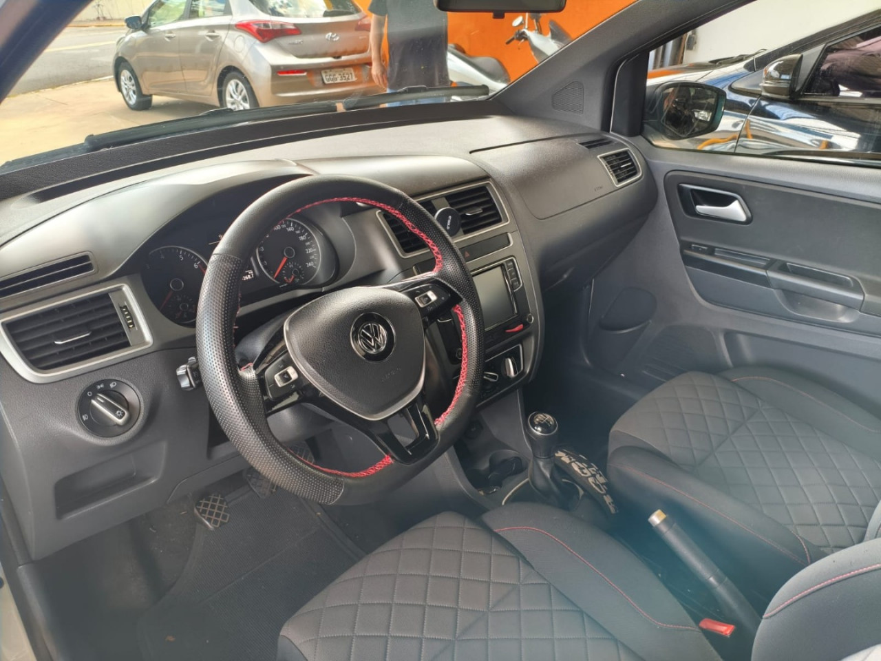 VOLKSWAGEN Fox 1.6 4P EXTREME FLEX
