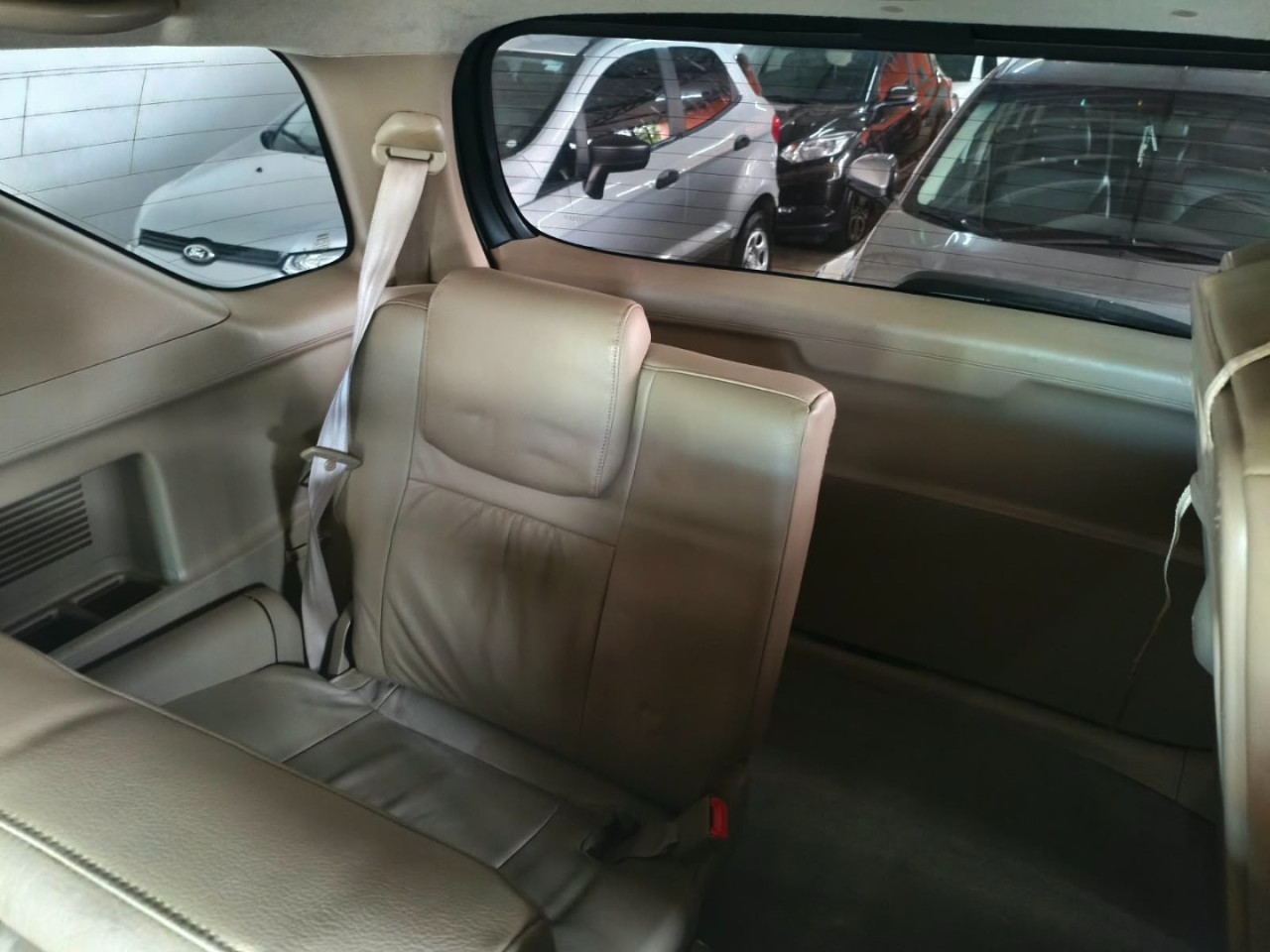 TOYOTA Hilux SW4 3.0 16V 4P SRV 4X4 7 LUGARES TURBO DIESEL AUTOMÁTICO