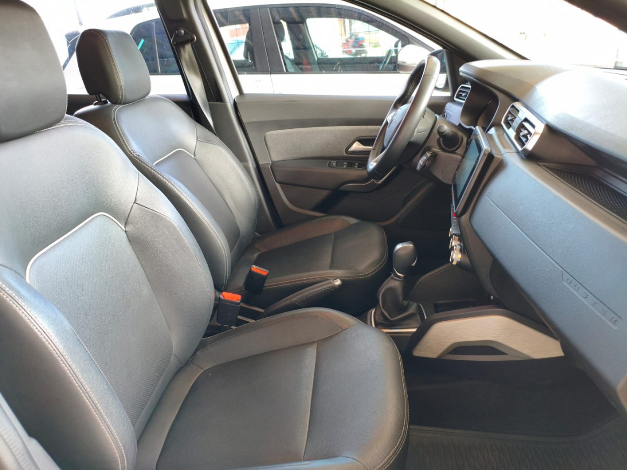 RENAULT Duster 1.6 16V 4P FLEX SCE ICONIC X-TRONIC AUTOMÁTICO