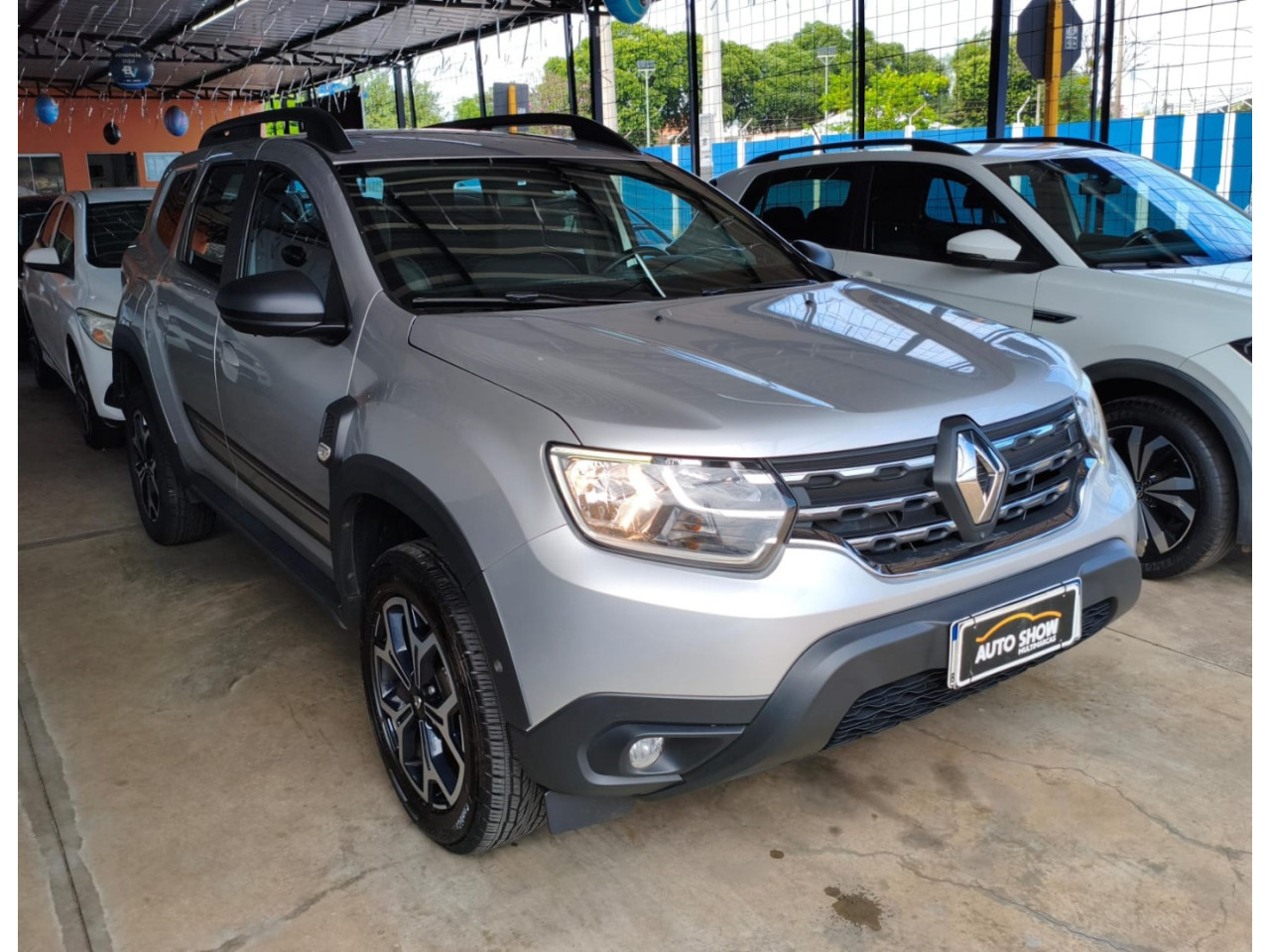 RENAULT Duster 1.6 16V 4P FLEX SCE ICONIC X-TRONIC AUTOMÁTICO