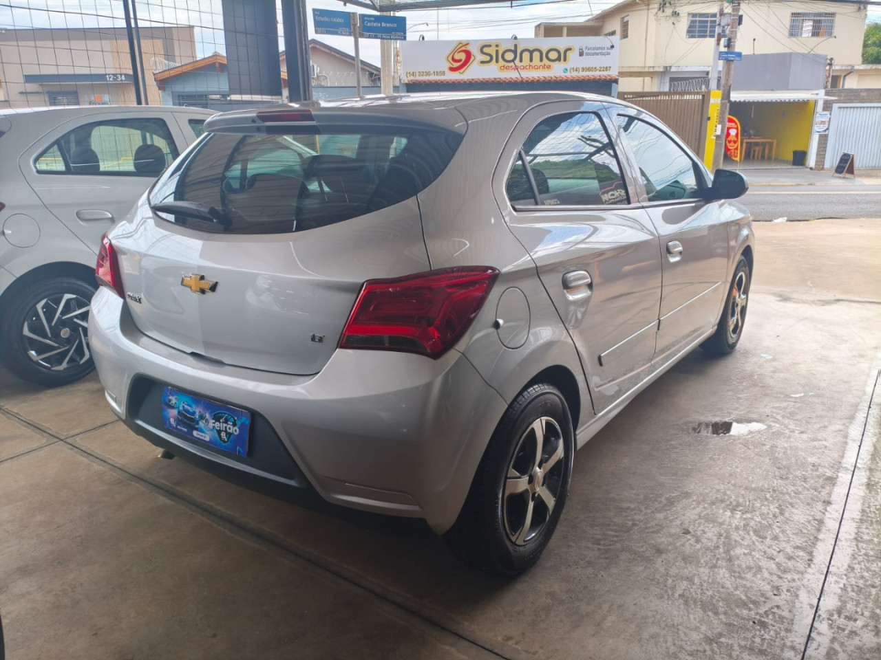 CHEVROLET Onix Hatch 1.0 4P FLEX LT