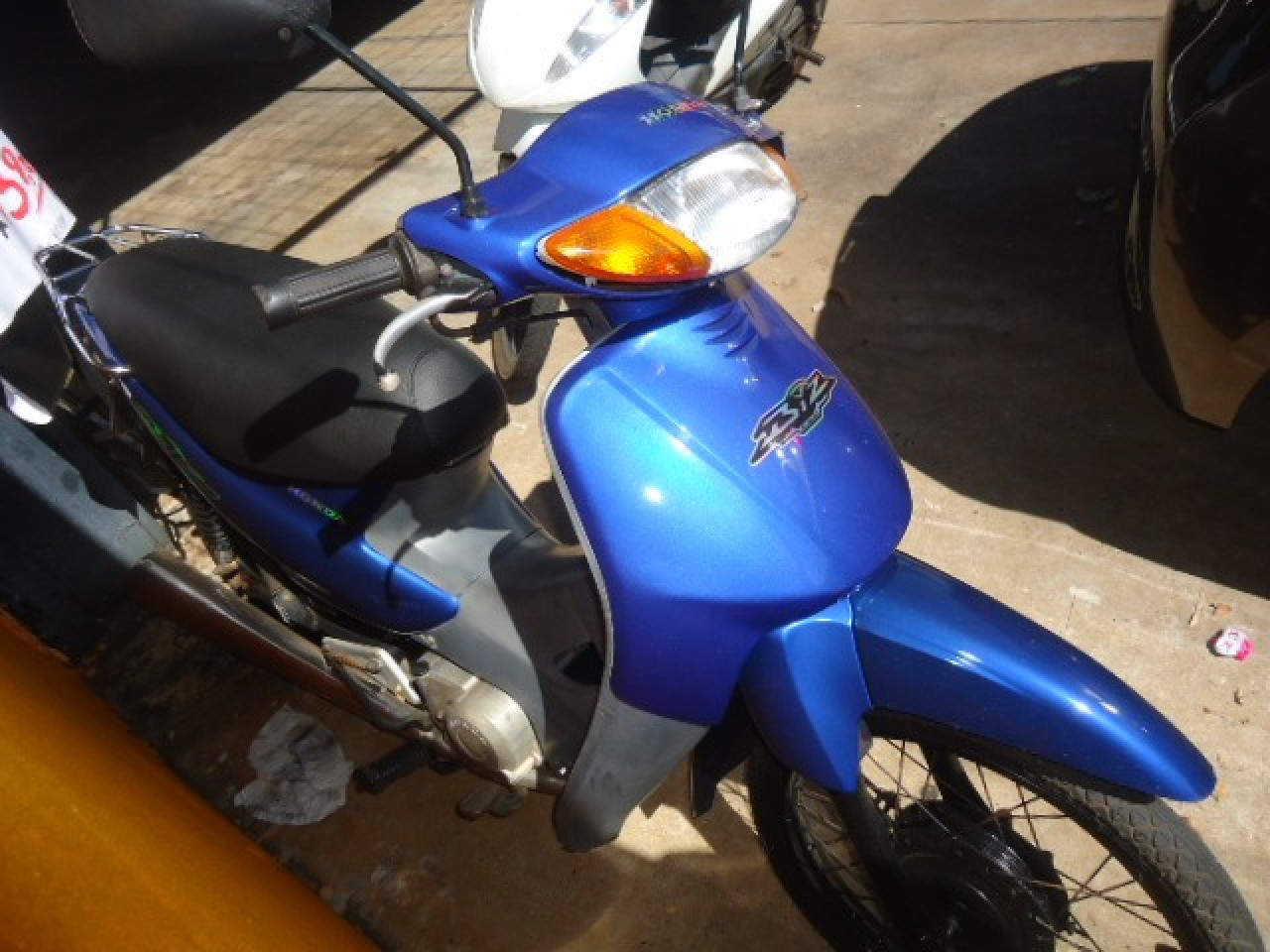 HONDA Biz 100 ES