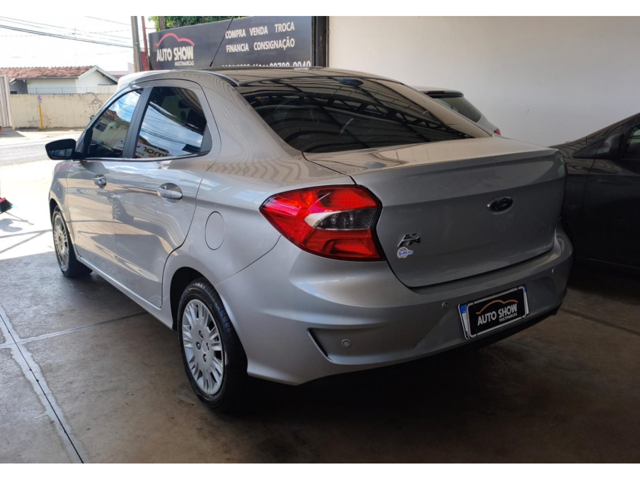 FORD Ka + Sedan 1.5 12V 4P FLEX TI-VCT SE PLUS AUTOMÁTICO