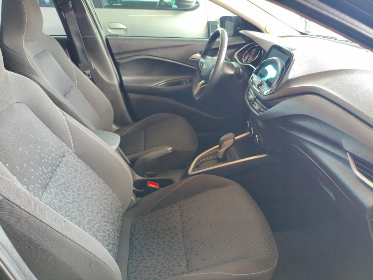 CHEVROLET Onix Hatch 1.0 4P FLEX LTZ TURBO AUTOMÁTICO