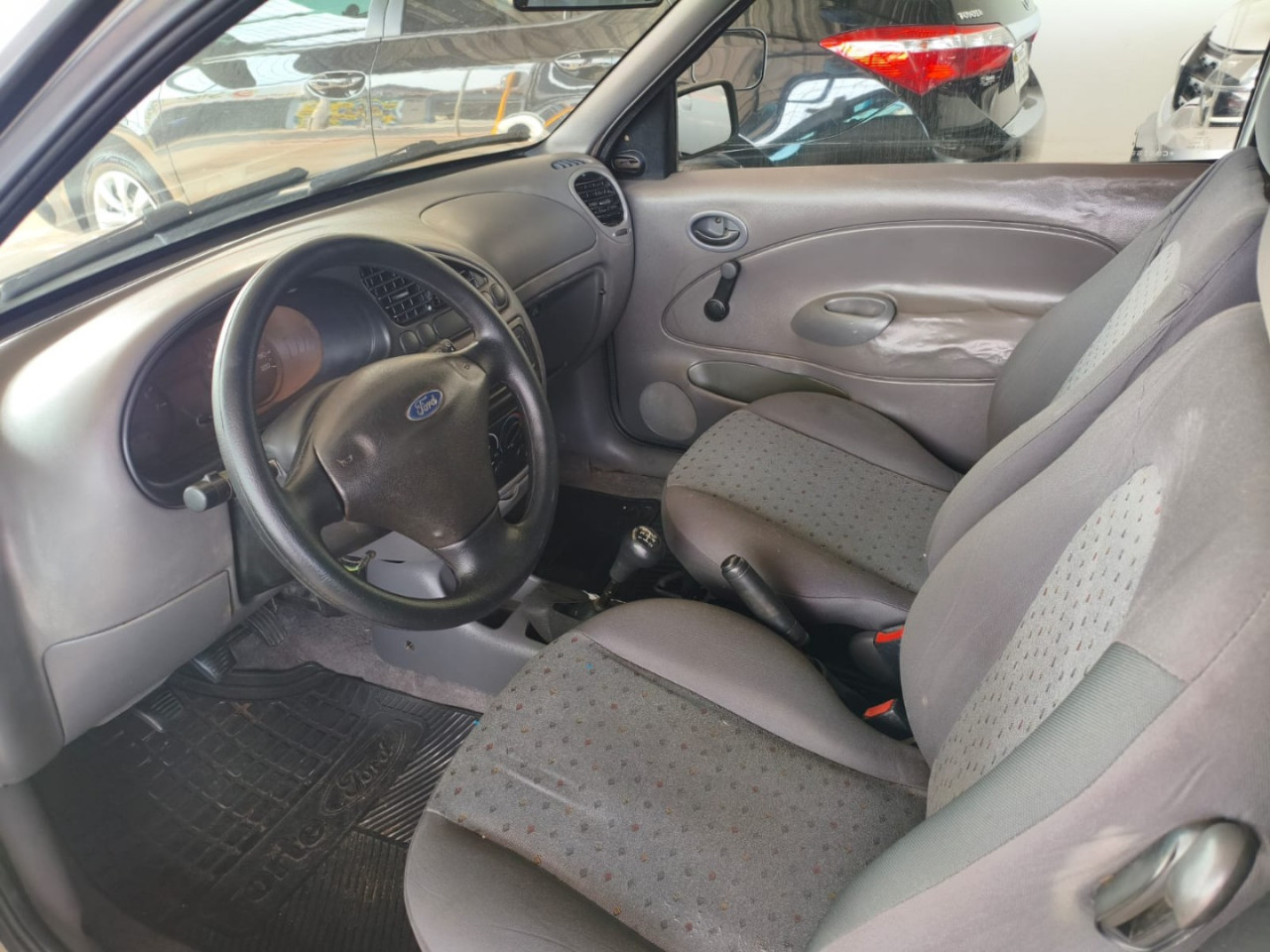 FORD Courier 1.6 FLEX L