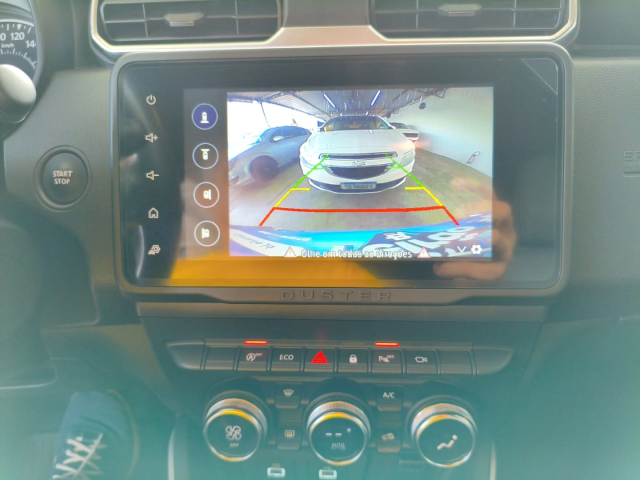RENAULT Duster 1.6 16V 4P FLEX SCE ICONIC X-TRONIC AUTOMÁTICO