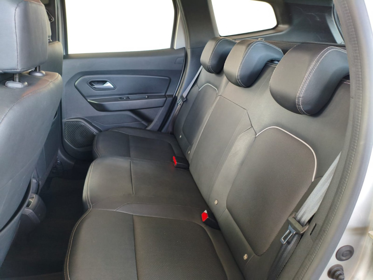 RENAULT Duster 1.6 16V 4P FLEX SCE ICONIC X-TRONIC AUTOMÁTICO