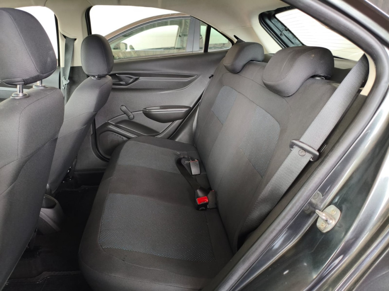 CHEVROLET Onix Hatch 1.0 4P FLEX JOY