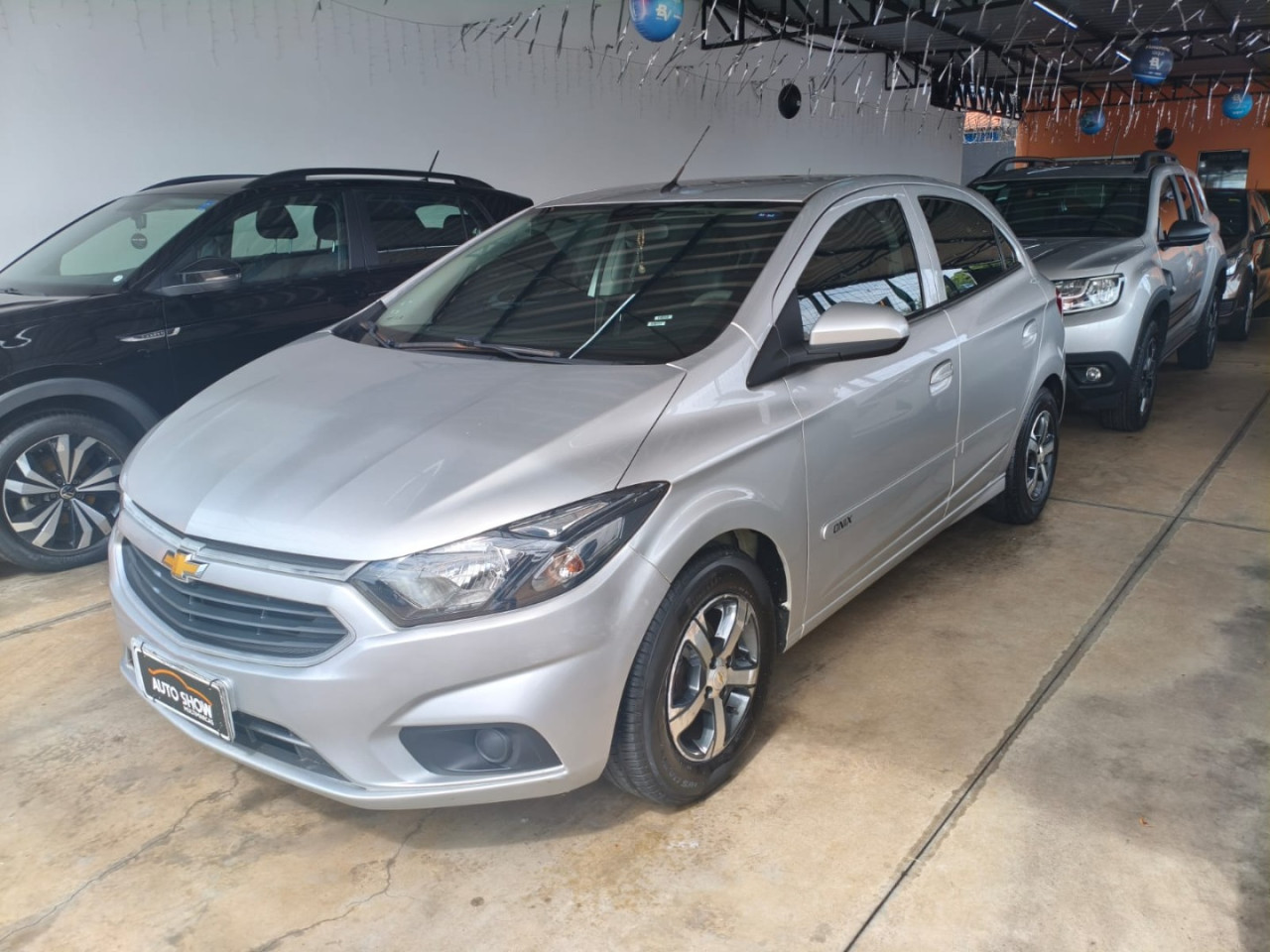 CHEVROLET Onix Hatch 1.0 4P FLEX LT