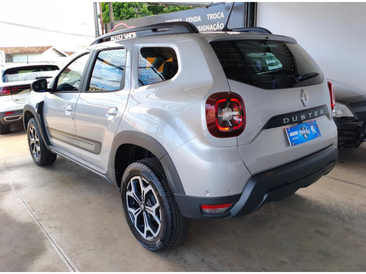 RENAULT Duster 1.6 16V 4P FLEX SCE ICONIC X-TRONIC AUTOMÁTICO