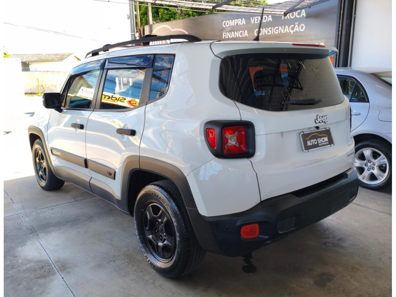 JEEP Renegade 1.8 16V 4P FLEX SPORT AUTOMÁTICO