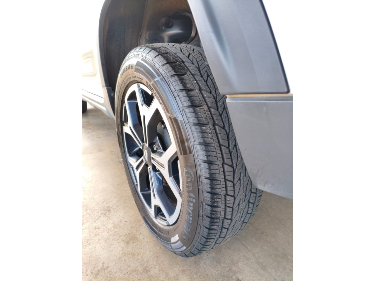 RENAULT Duster 1.6 16V 4P FLEX SCE ICONIC X-TRONIC AUTOMÁTICO