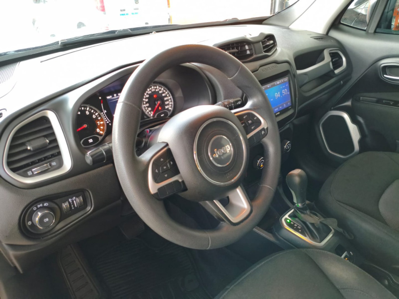 JEEP Renegade 1.8 16V 4P FLEX SPORT AUTOMÁTICO