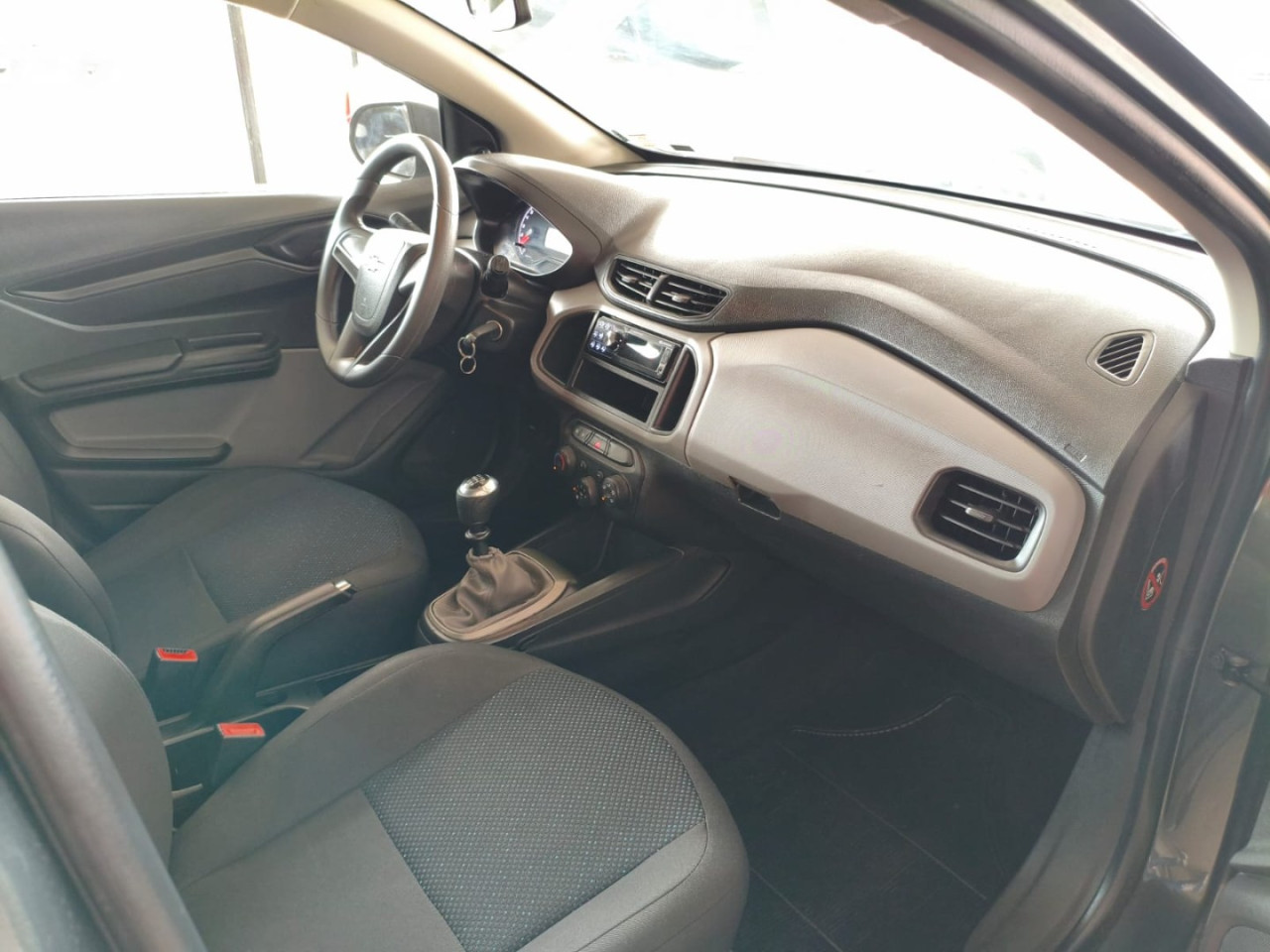 CHEVROLET Onix Hatch 1.0 4P FLEX JOY