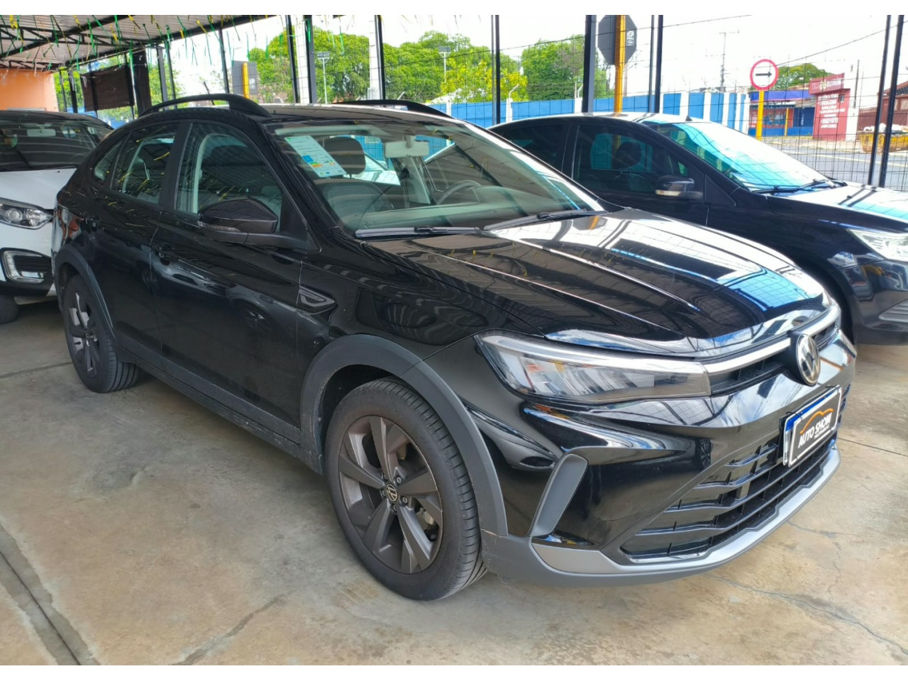VOLKSWAGEN Nivus 1.0 4P FLEX 200 TSI COMFORTLINE TURBO AUTOMÁTICO