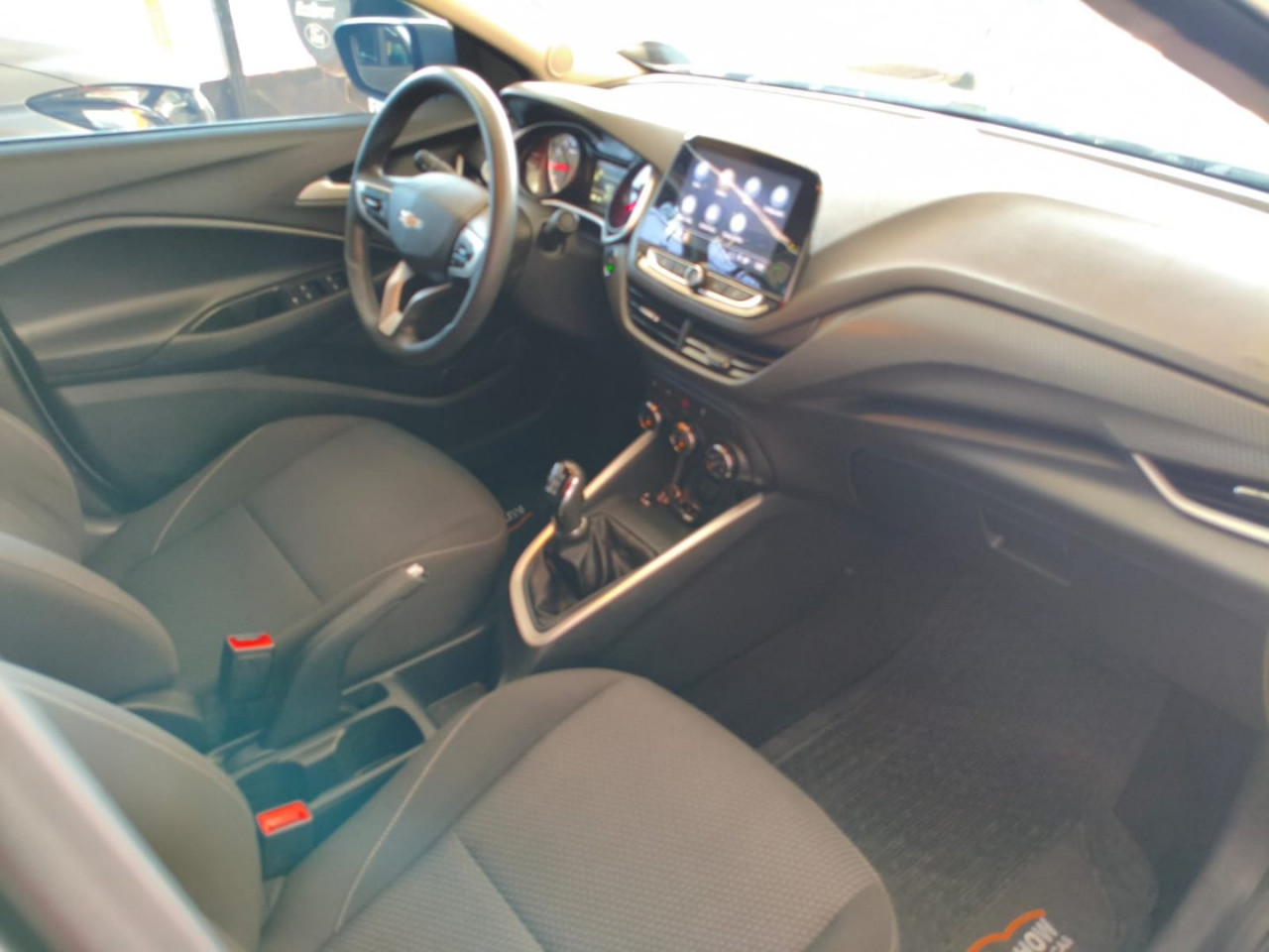 CHEVROLET Onix Hatch 1.0 4P FLEX LT2