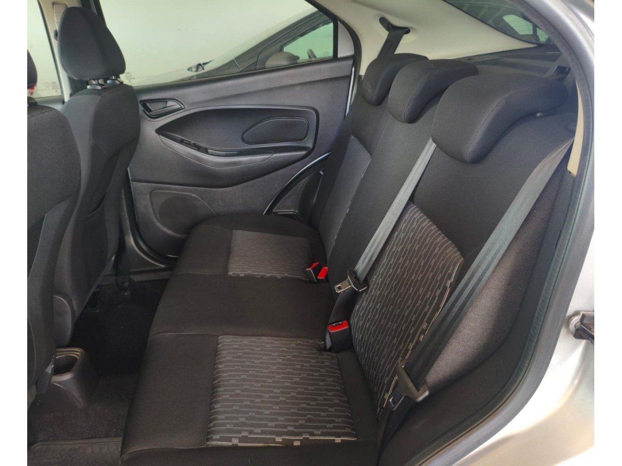 FORD Ka + Sedan 1.5 12V 4P FLEX TI-VCT SE PLUS AUTOMÁTICO