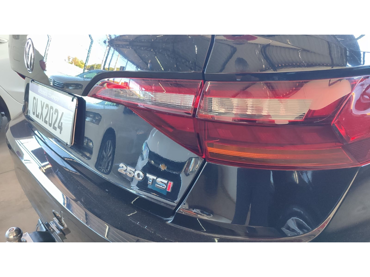 VOLKSWAGEN Jetta 1.4 4P 250 TSI TURBO CONFORTLINE AUTOMÁTICO