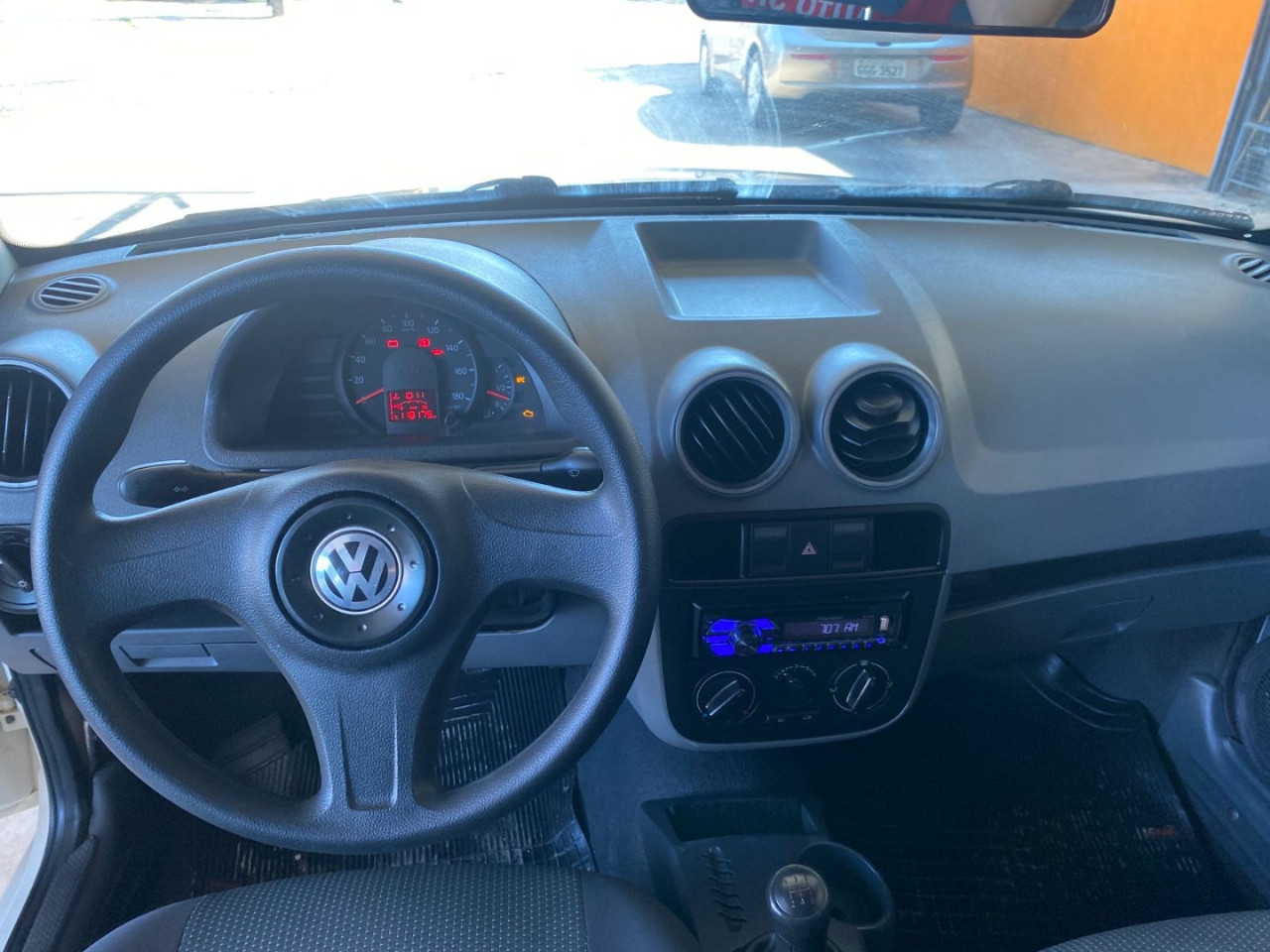 VOLKSWAGEN Gol 1.0 4P G4 FLEX