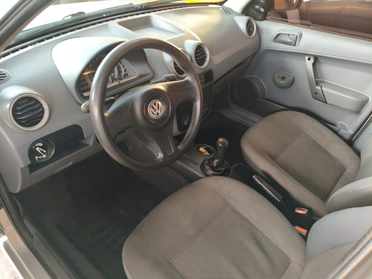 VOLKSWAGEN Gol 1.0 4P G4 TREND FLEX