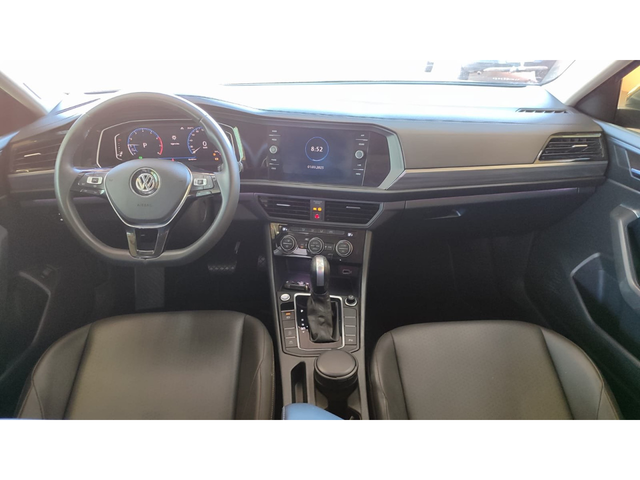VOLKSWAGEN Jetta 1.4 4P 250 TSI TURBO CONFORTLINE AUTOMÁTICO