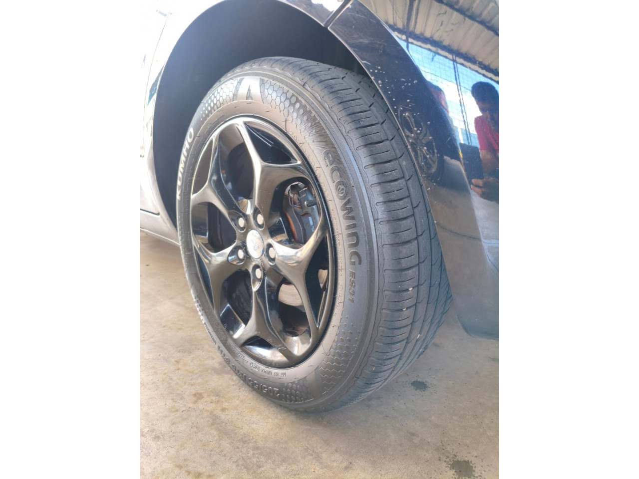 FORD Focus Hatch 2.0 16V 4P FLEX TITANIUM AUTOMÁTICO