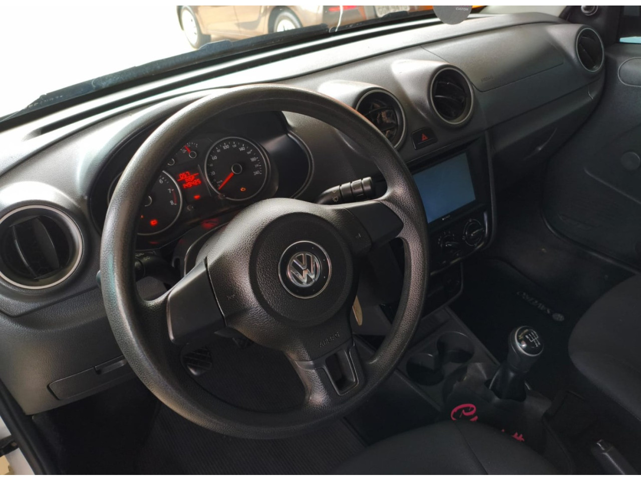 VOLKSWAGEN Saveiro 1.6 G6 TREND FLEX