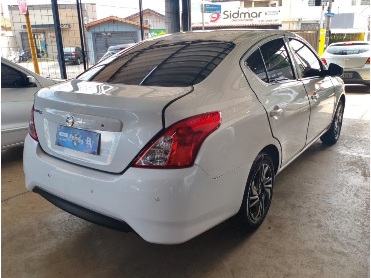 NISSAN Versa Sedan 1.0 4P FLEX
