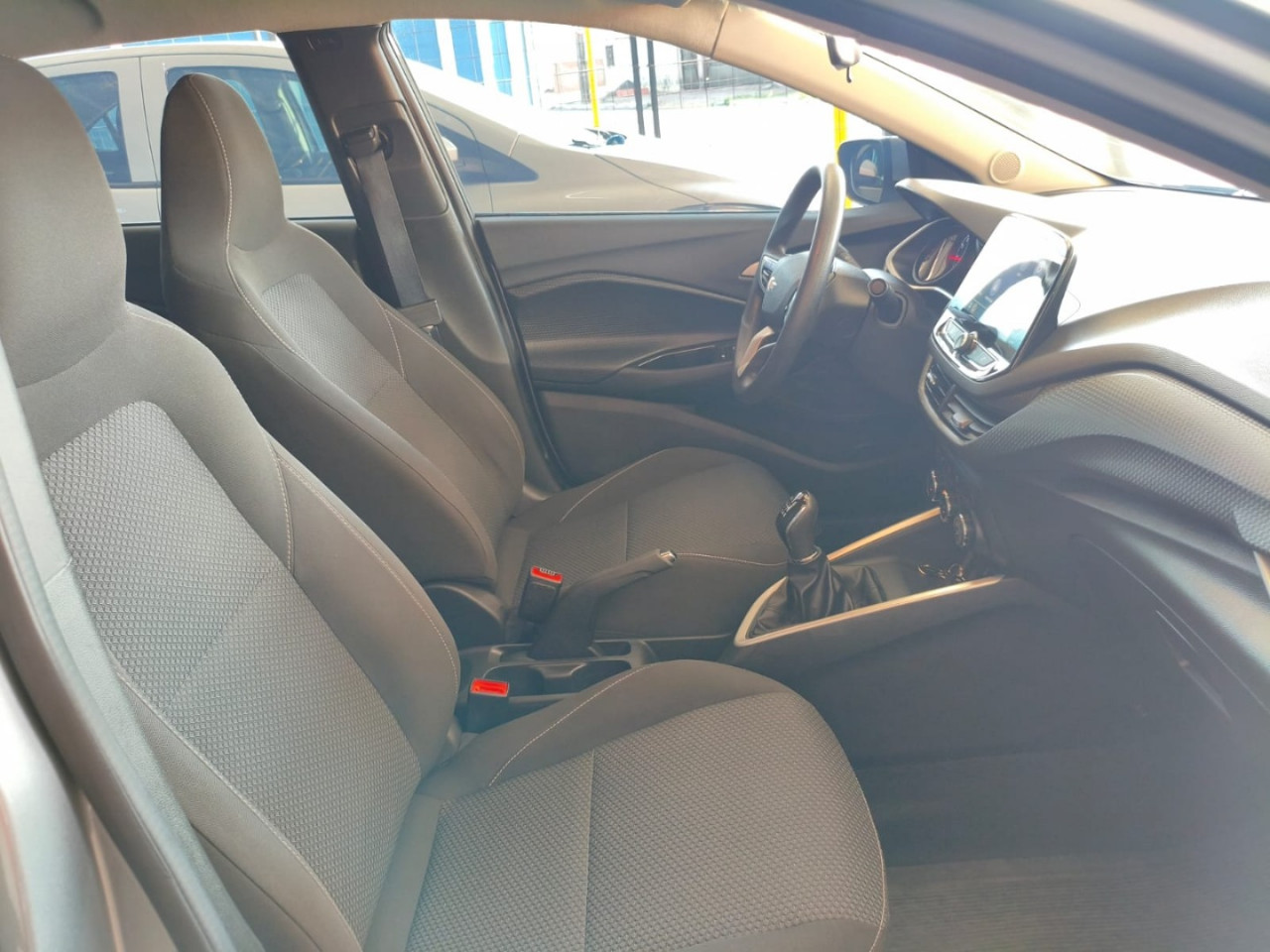CHEVROLET Onix Hatch 1.0 4P FLEX LT2