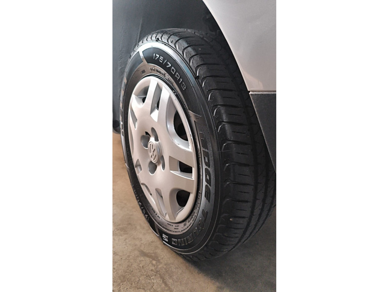 VOLKSWAGEN Gol 1.0 4P G4 TREND FLEX