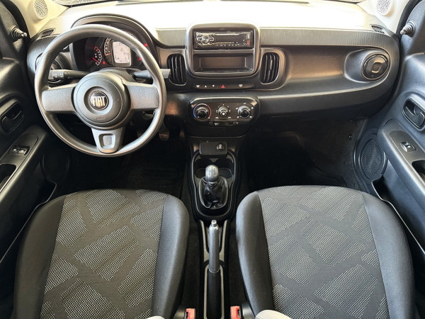 FIAT Mobi 1.0 EVO FLEX LIKE. MANUAL FIAT Mobi 1.0 EVO FLEX LIKE. MANUAL