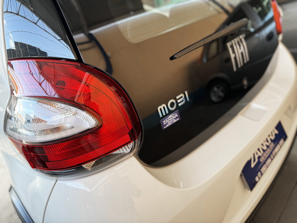 FIAT Mobi 1.0 EVO FLEX LIKE. MANUAL FIAT Mobi 1.0 EVO FLEX LIKE. MANUAL