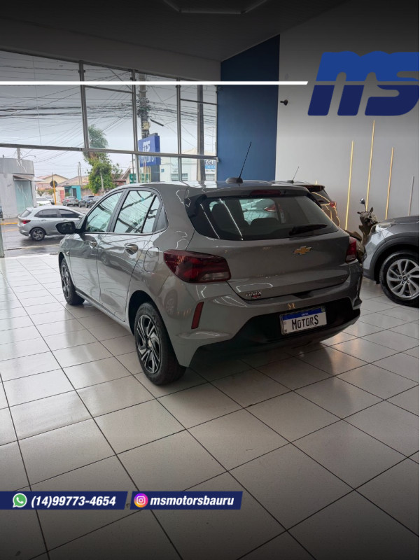 CHEVROLET Onix Hatch 1.0 4P FLEX LT2