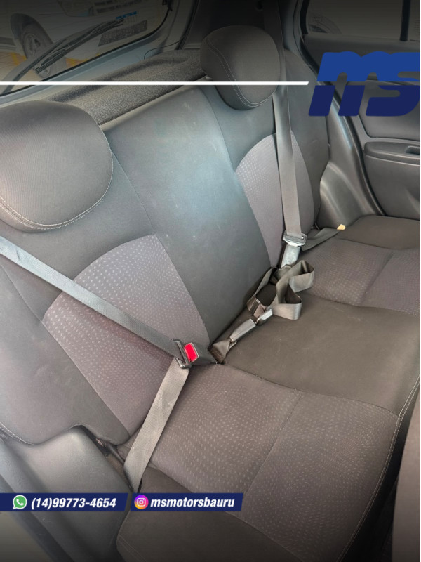 NISSAN March 1.6 16V 4P SL FLEX AUTOMÁTICO CVT