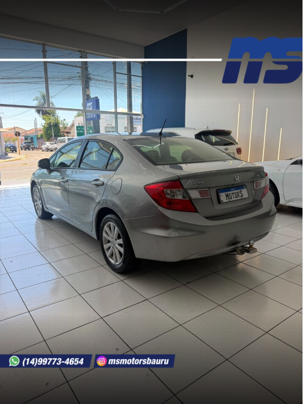 HONDA Civic 1.8 16V 4P FLEX LXS AUTOMÁTICO