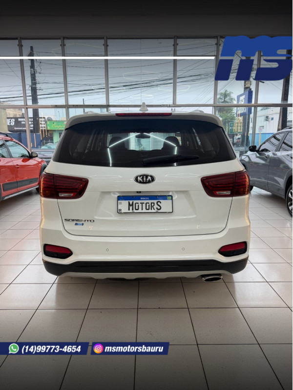 KIA Sorento 2.4 16V 4P EX AUTOMÁTICO